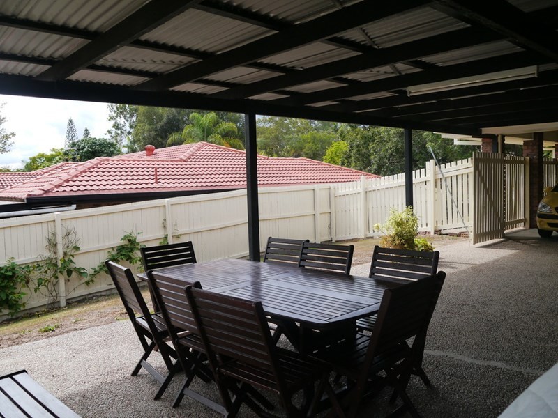 36 Radcliffe, Sinnamon Park QLD 4073