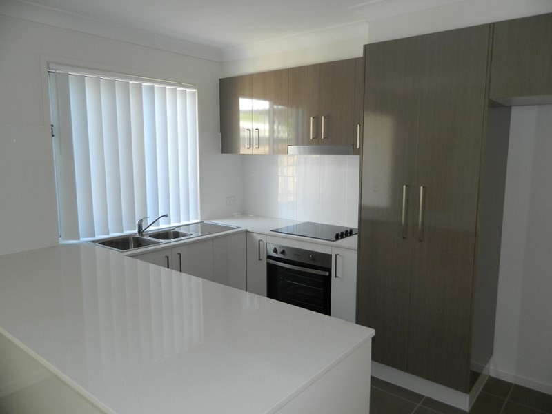 27/83 Crossacres Street, Doolandella QLD 4077