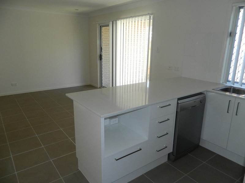 27/83 Crossacres Street, Doolandella QLD 4077