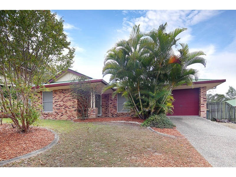 31 Bishop Street, Forest Lake QLD 4078