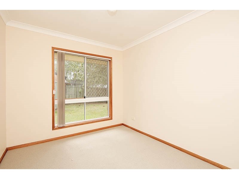 31 Bishop Street, Forest Lake QLD 4078