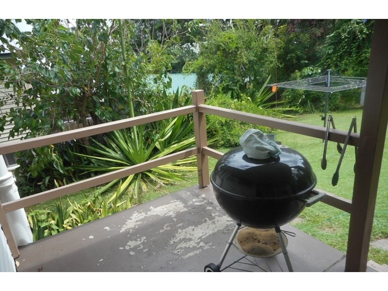 12 Sir Fred Schonell Drive, St Lucia QLD 4067