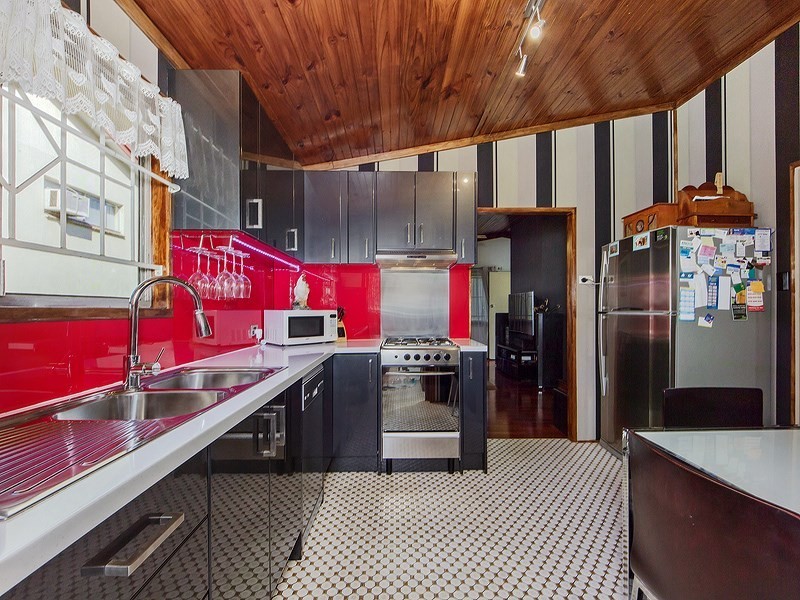 53 Strathaird Street, Darra QLD 4076