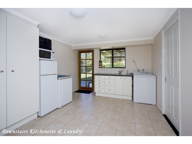 Jamboree Heights QLD 4074