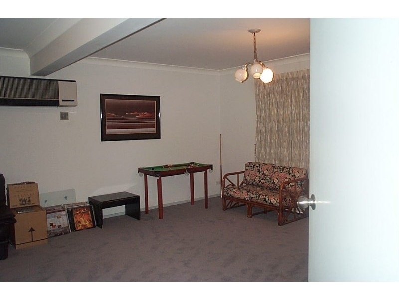 Sinnamon Park QLD 4073