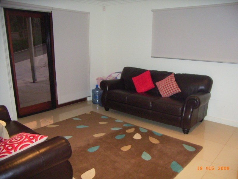 Mount Ommaney QLD 4074