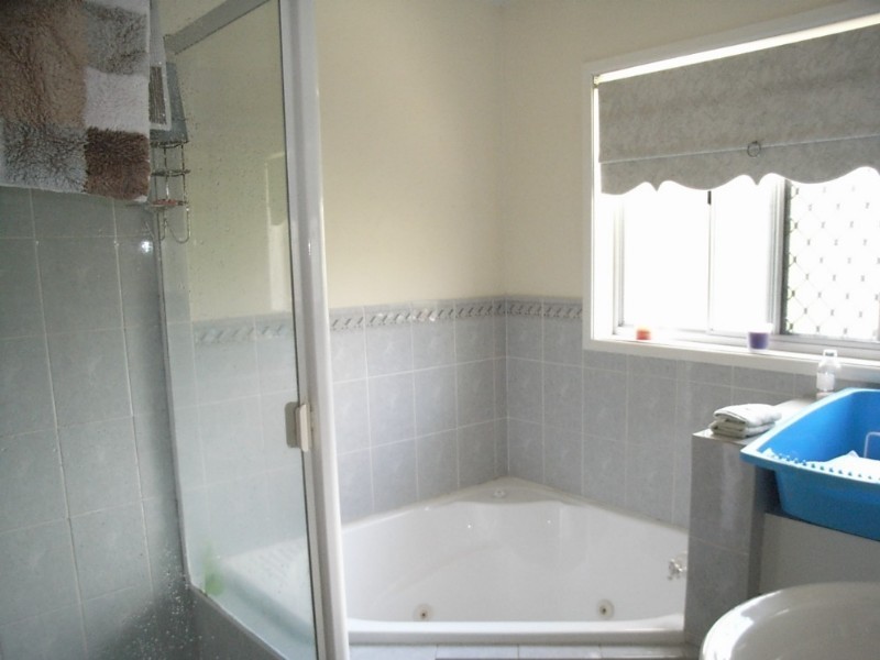 Jamboree Heights QLD 4074