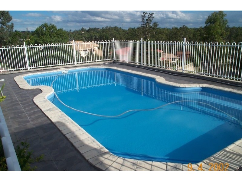 Mount Ommaney QLD 4074