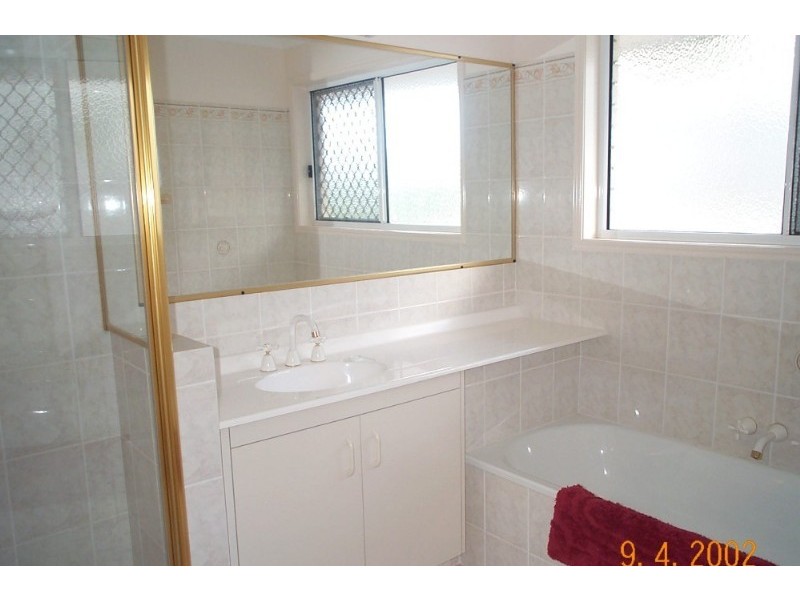 Mount Ommaney QLD 4074