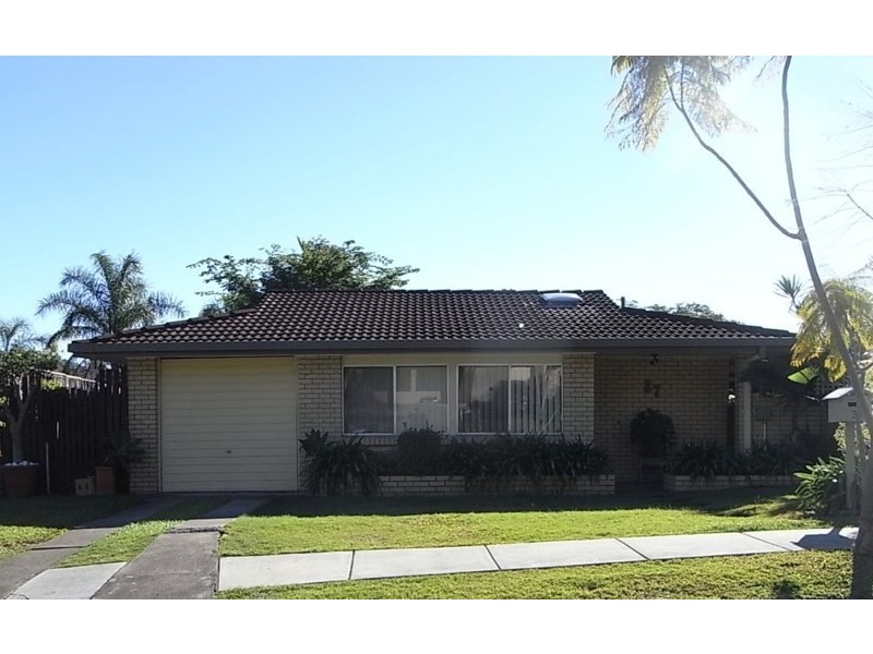 37 Masthead Street, Jamboree Heights QLD 4074