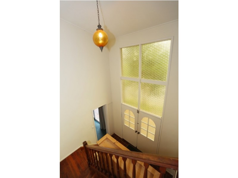 14 Cassandra Street, Chapel Hill QLD 4069