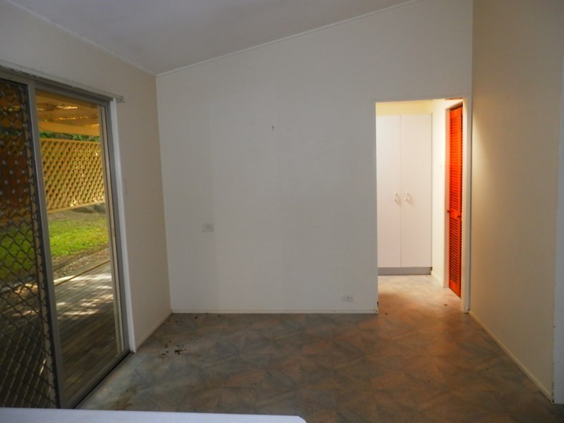 14 Cassandra Street, Chapel Hill QLD 4069