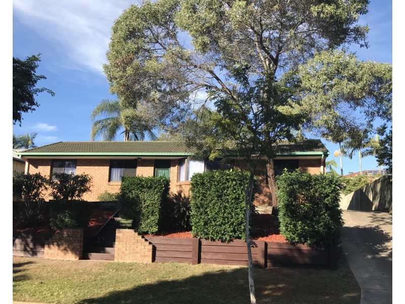 26 Dove Tree Crescent, Sinnamon Park QLD 4073