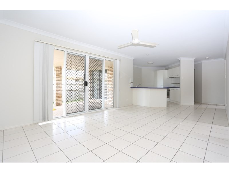 17 Agostino Close, Doolandella QLD 4077
