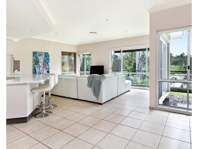 85 Daintree Place, Riverhills QLD 4074