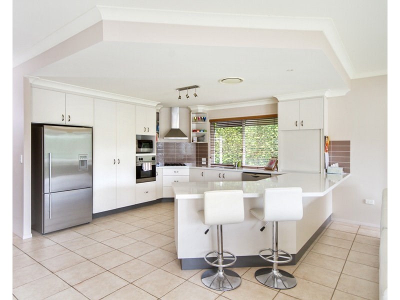 85 Daintree Place, Riverhills QLD 4074