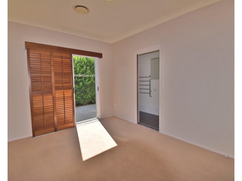 85 Daintree Place, Riverhills QLD 4074
