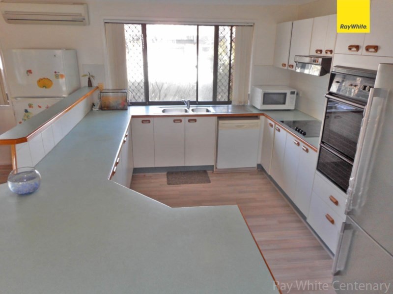 73 Drummond Street, Sinnamon Park QLD 4073