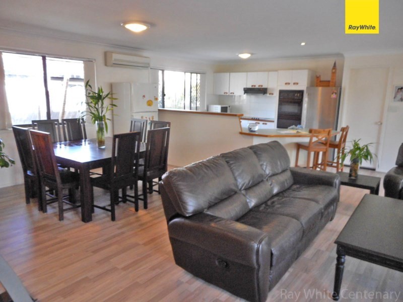 73 Drummond Street, Sinnamon Park QLD 4073
