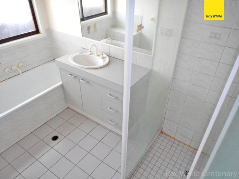 73 Drummond Street, Sinnamon Park QLD 4073