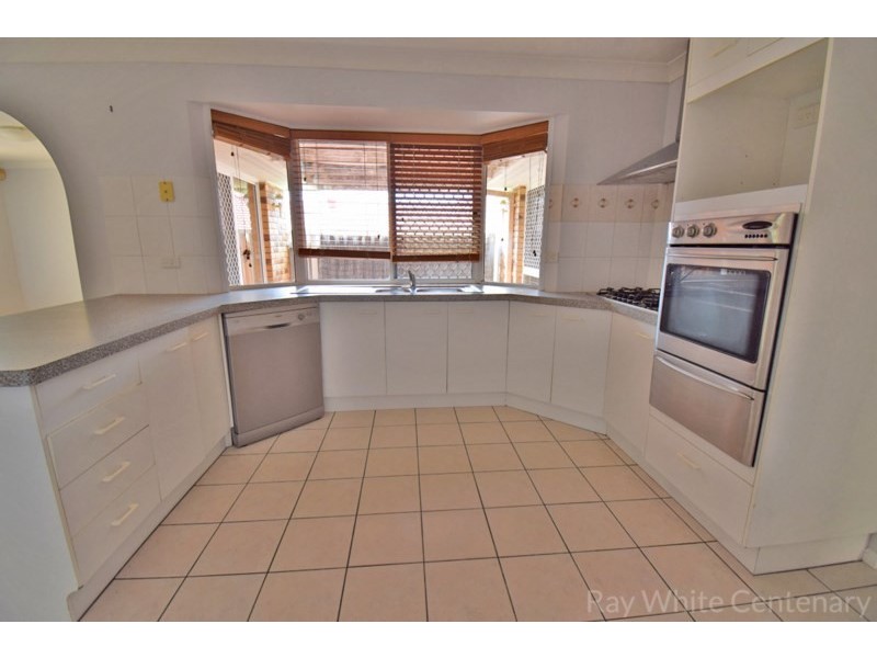 5 Terranora Place, Forest Lake QLD 4078