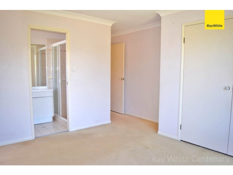 .35 Streamview Crescent, Springfield QLD 4300