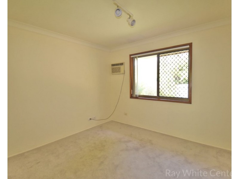 17 Raeside Street, Westlake QLD 4074