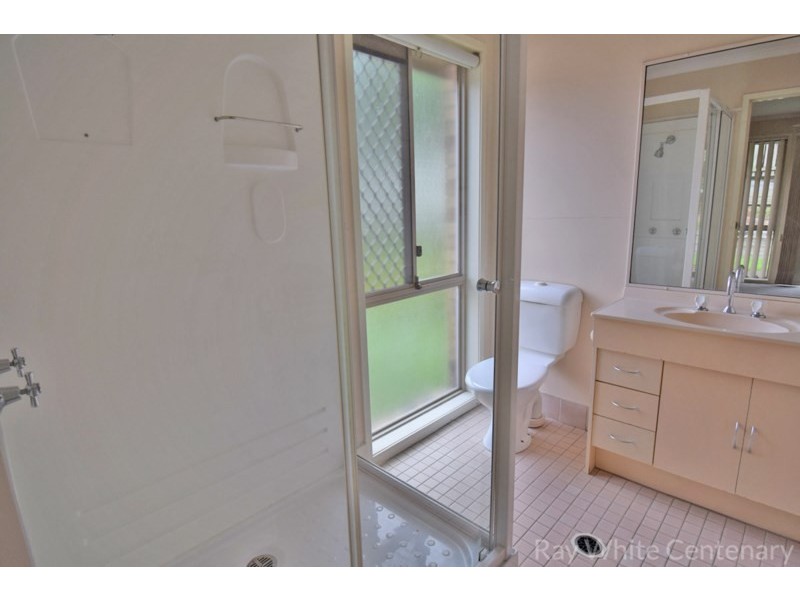 .5 Rosemount Street, Sinnamon Park QLD 4073