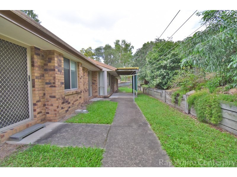 .5 Rosemount Street, Sinnamon Park QLD 4073