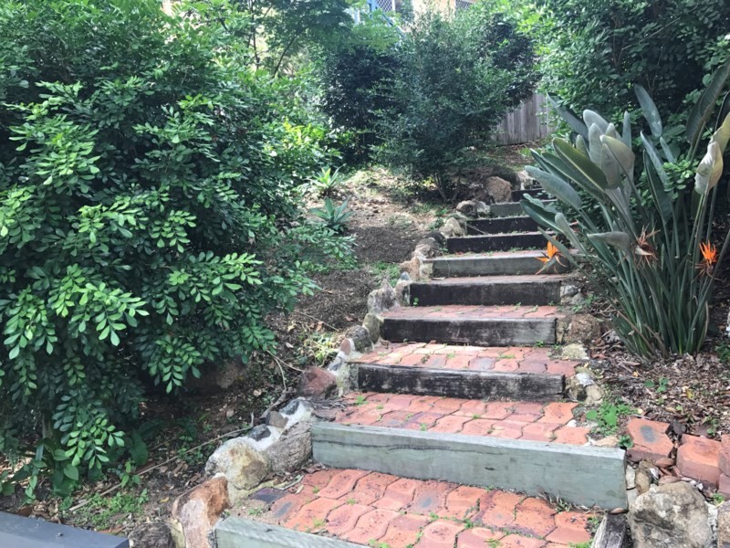 14 Cassandra Street, Chapel Hill QLD 4069