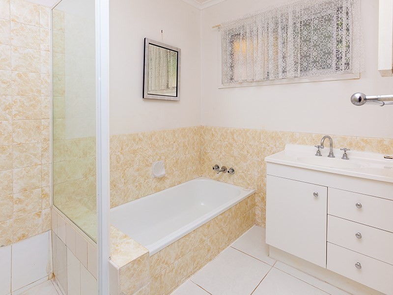 44 Tyrrell Road, Jamboree Heights QLD 4074