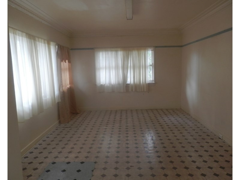 15 Parakeet Street, Inala QLD 4077