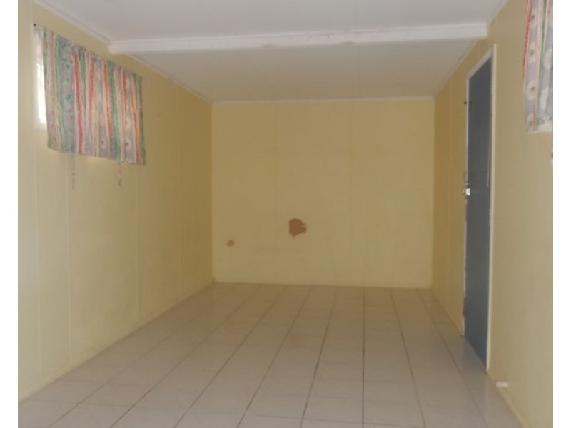 15 Parakeet Street, Inala QLD 4077