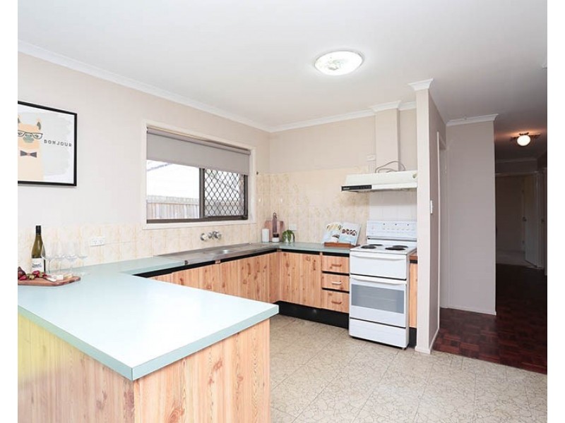 12 Flag Street, Jamboree Heights QLD 4074