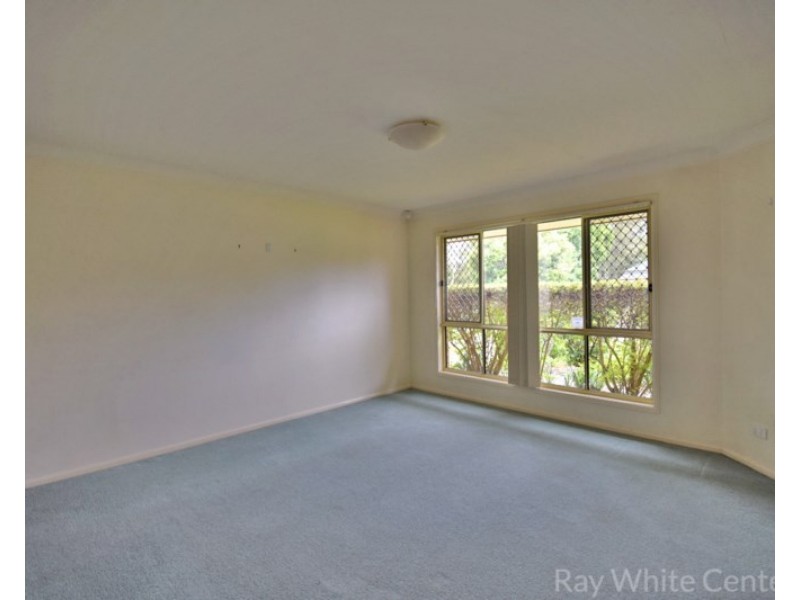 16 Horton Place, Forest Lake QLD 4078