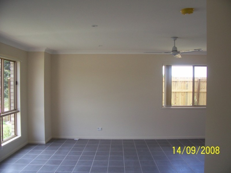 25 Kathleen Street, Richlands QLD 4077