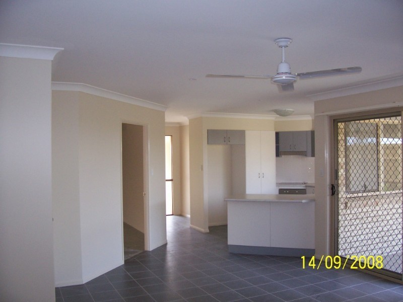 25 Kathleen Street, Richlands QLD 4077