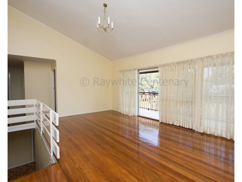 14 Murna Street, Jindalee QLD 4074