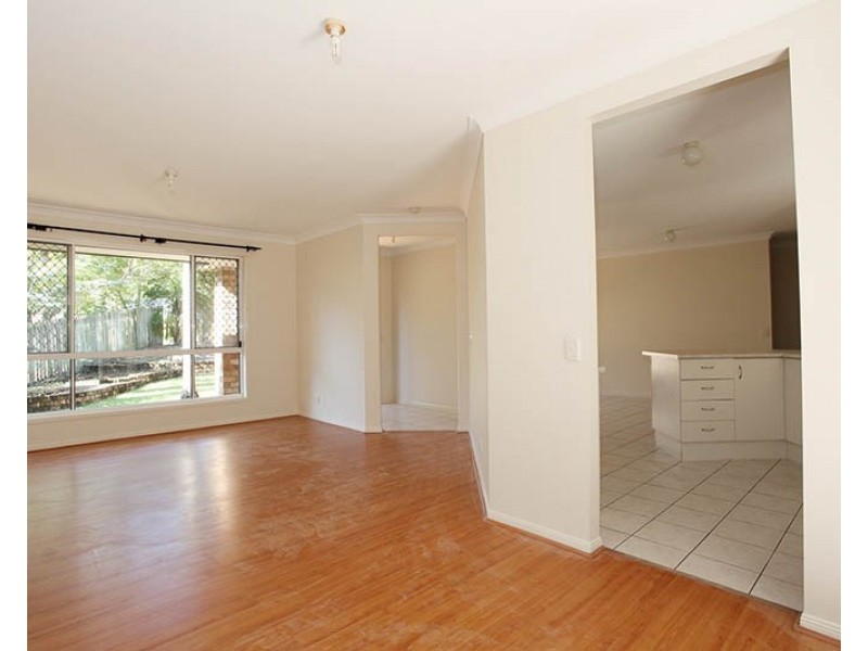 3 Norfolk Place, Seventeen Mile Rocks QLD 4073