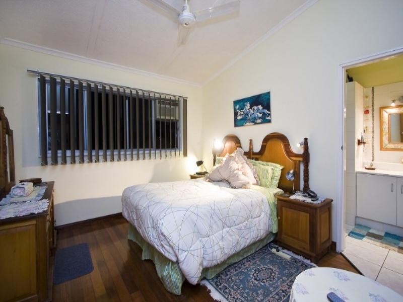 Jindalee QLD 4074