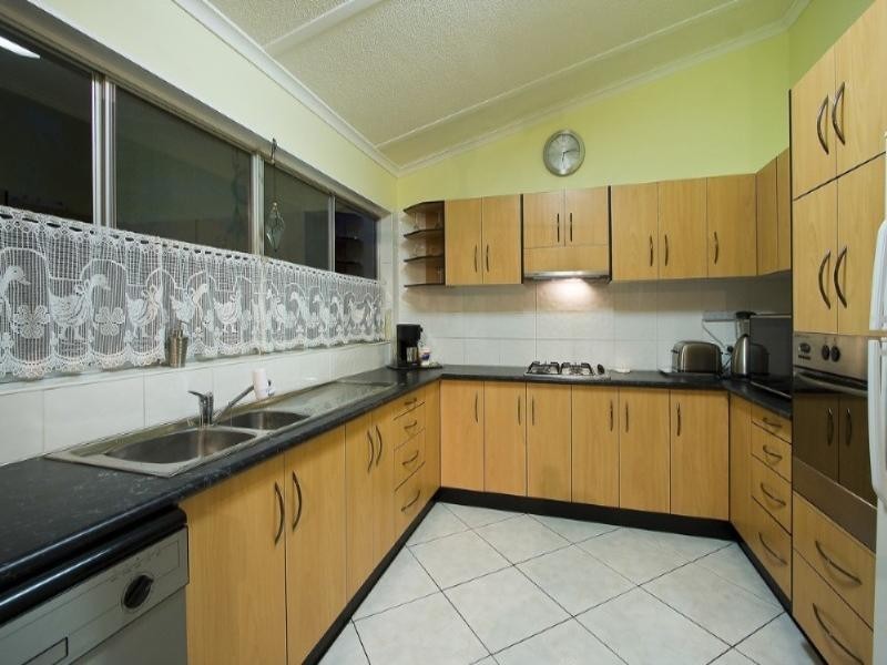 Jindalee QLD 4074