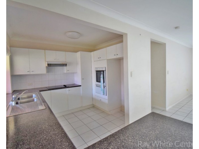1 Warenda Close, Middle Park QLD 4074