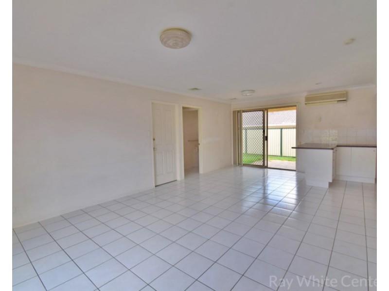 1 Warenda Close, Middle Park QLD 4074