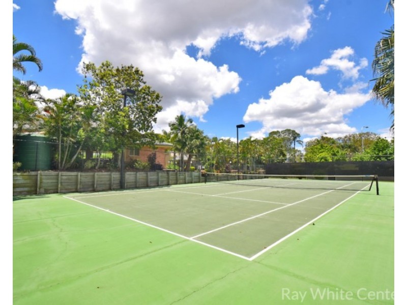 27/15 Abel Smith Crescent, Mount Ommaney QLD 4074