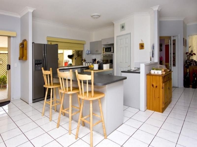 Pine Mountain QLD 4306