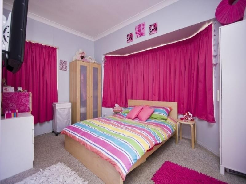 Pine Mountain QLD 4306