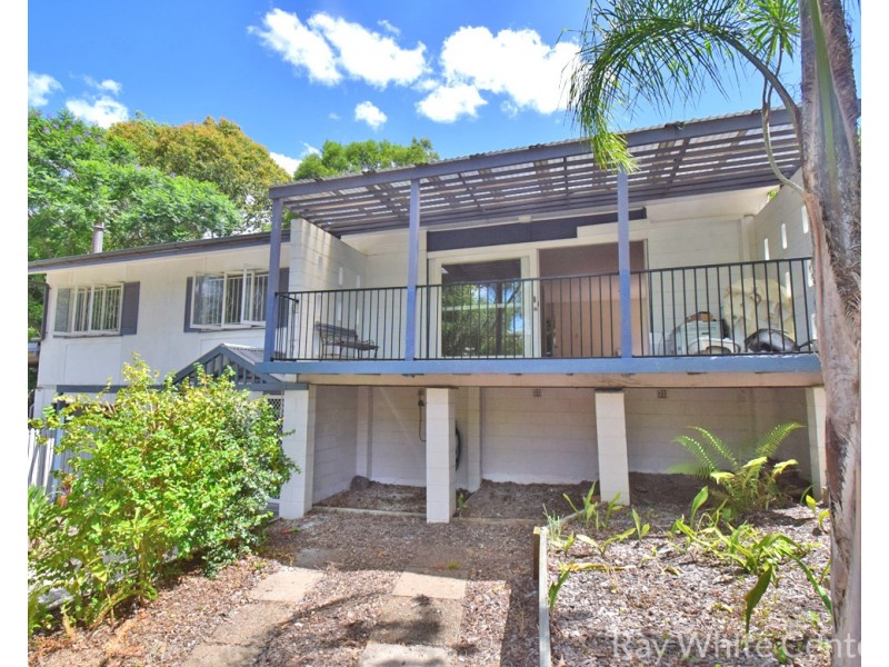 6 Marney Street, Chapel Hill QLD 4069