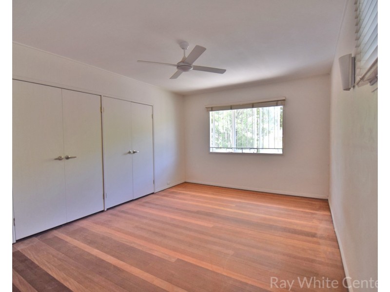 6 Marney Street, Chapel Hill QLD 4069