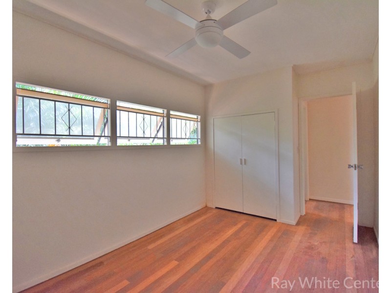 6 Marney Street, Chapel Hill QLD 4069