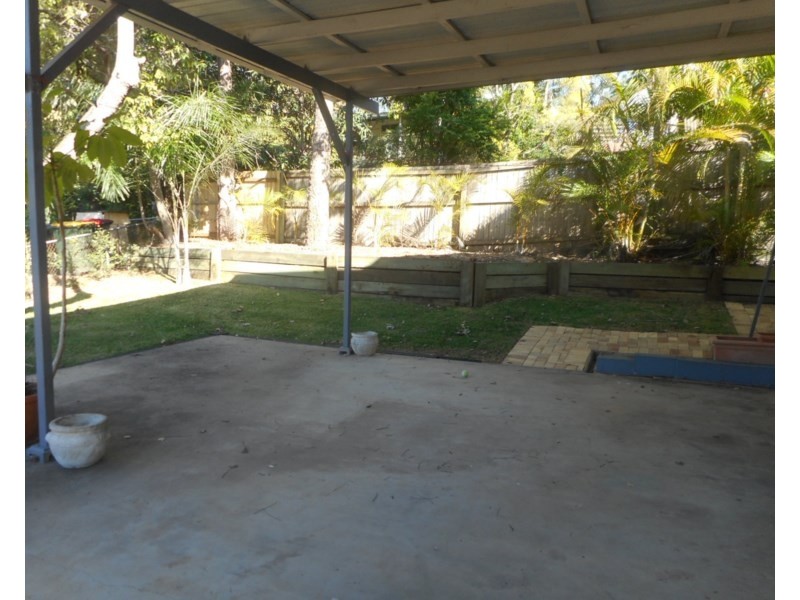 6 Marney Street, Chapel Hill QLD 4069